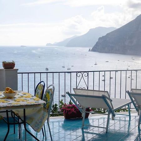 Casa Intiso - Two Double Bedroom Apartment Positano Buitenkant foto